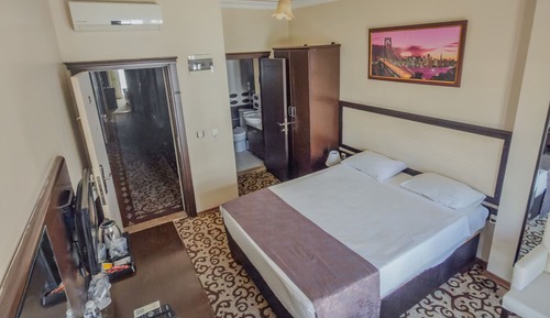Economy Double or Twin Room