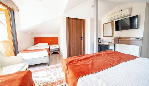 Family Quadruple Room