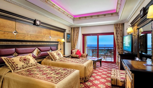 Triple Room, 1 Bedroom, Non Smoking, Garden View