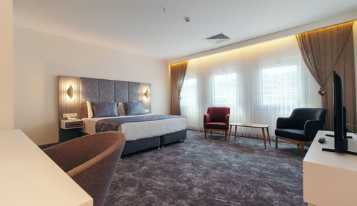 Premium Studio Suite, 1 Bedroom, City View