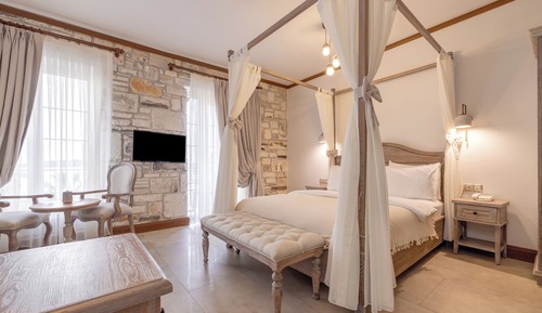 Suite, Jetted Tub, Sea View