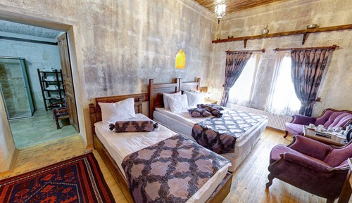 Deluxe Triple Room
