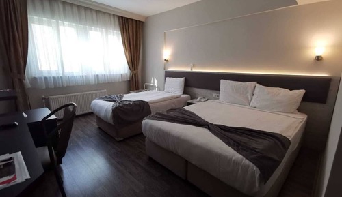 Family Triple Room, Multiple Beds