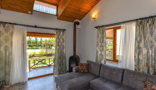 Deluxe Villa