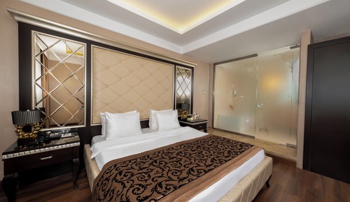 Presidential Suite