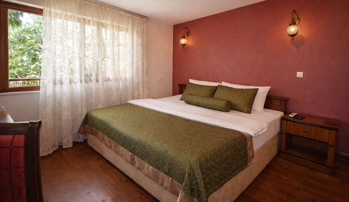 Junior Single Room