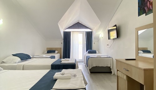 Economy Quadruple Room (Attic)