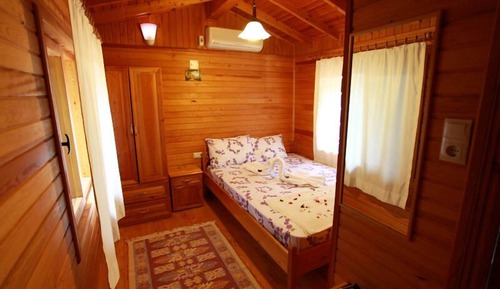 Bungalow, 1 Double Bed, Garden View