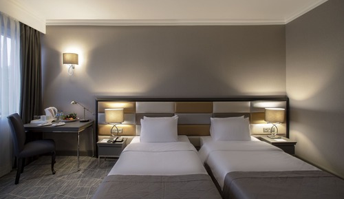 Bosphorus Family Room, Connected Rooms