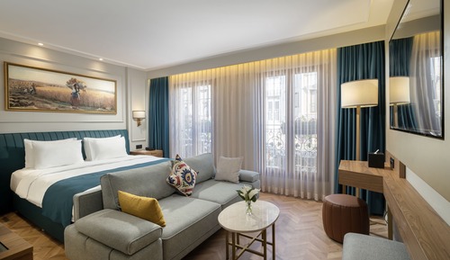 Deluxe Suite, 1 King Bed