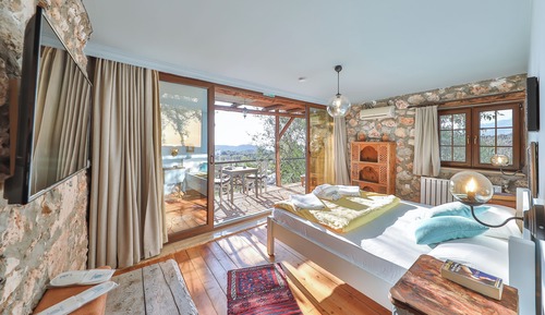 Superior Double Room, 1 Queen Bed, Sea View