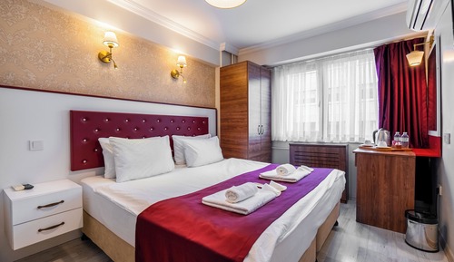 Standard Double Room, 1 Queen Bed, City View