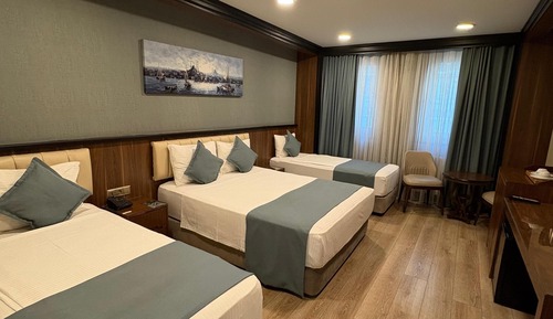 Standard Quadruple Room