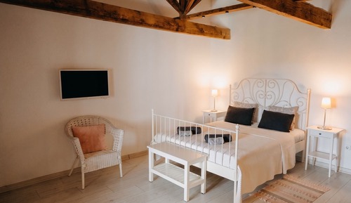 Deluxe Double Room, Garden View