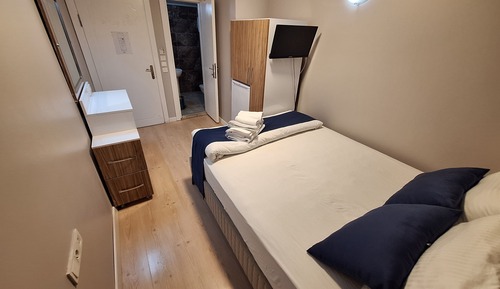 Comfort Double Room, 1 Double Bed, Ensuite, City View
