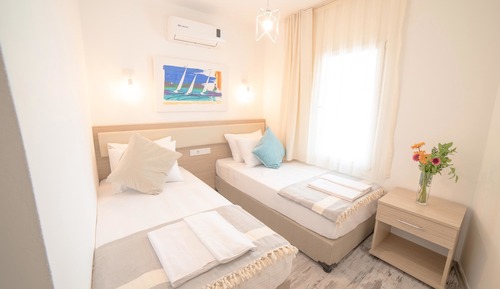 Deluxe Suite, Sea View