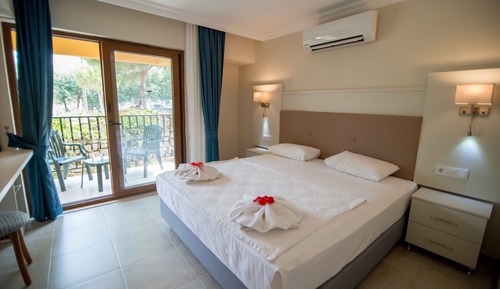 Deluxe Twin Room, Garden View