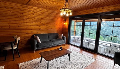 Comfort Bungalow, Microwave, Mountain View