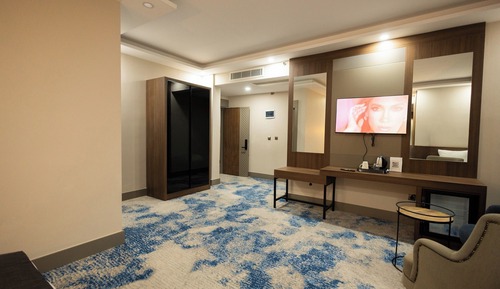 Classic Quadruple Room