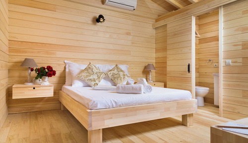 Grand Room, Garden View