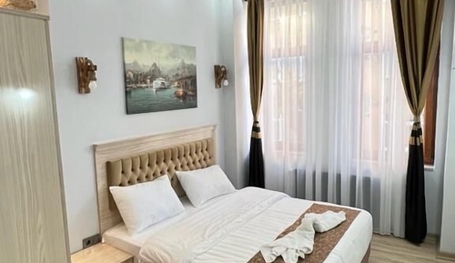 Apartment with Balcony
