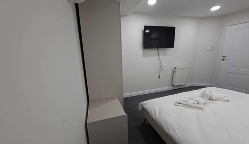 Basic Double Room