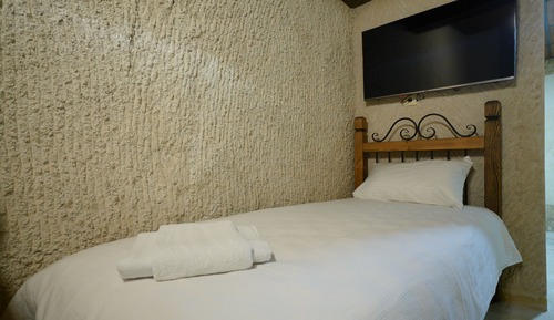 Economy Twin Room