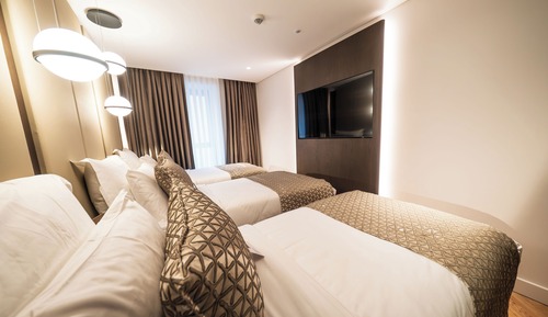 Superior Triple Room