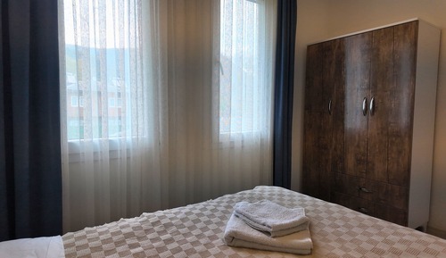 Comfort Apartment, Balcony, Mountain View