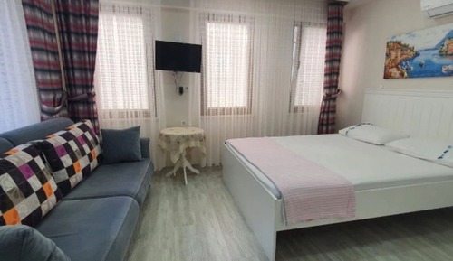 Comfort Triple Room