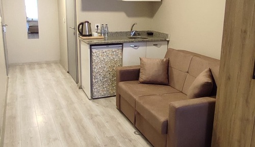 Standard Studio Suite, Multiple Beds