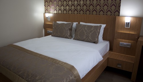 Economy Double Room, No Windows (Basement)