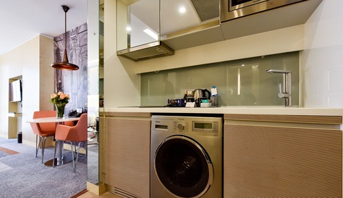 Superior Studio, City View (Compact)
