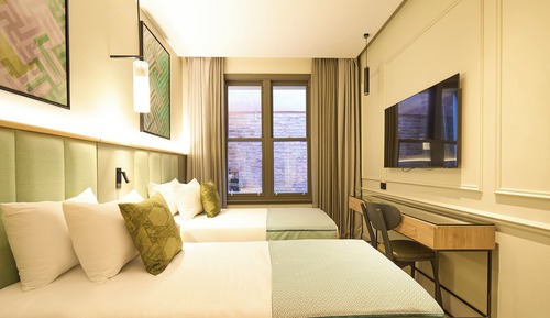 Pera Premium Twin Room