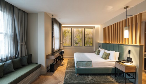 Pera Premium Deluxe Room