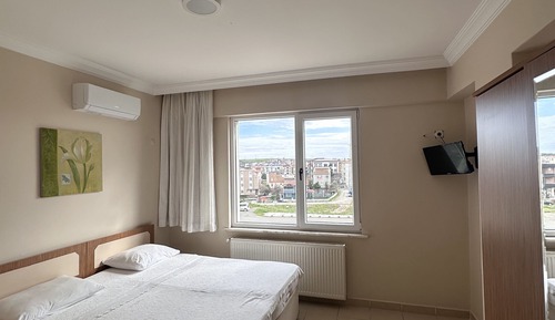 Classic Single Room, Balcony, Garden View