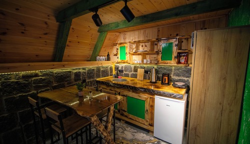 Superior Bungalow, Mountain View