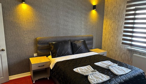 Deluxe Studio Suite, Garden View