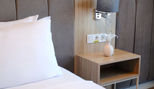 Superior Room, 2 Twin Beds, Mountain View