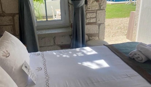 Deluxe Double Room with Garden View