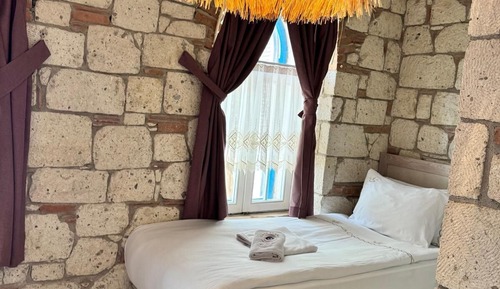 Deluxe Double Room with Garden View