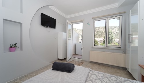 Comfort Room, Mountain View