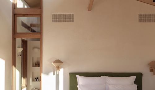 Room (Forest View Cabana)