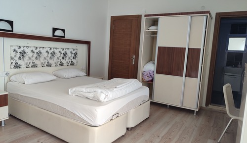 Family Room, Partial Sea View