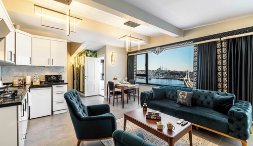 Luxury Condo, Sea View