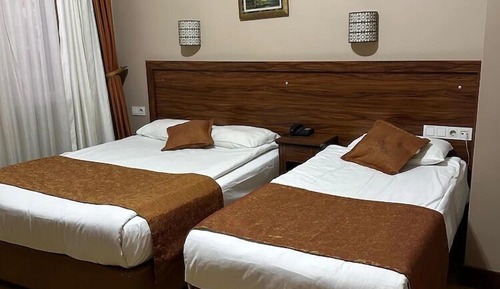 Comfort Twin Room