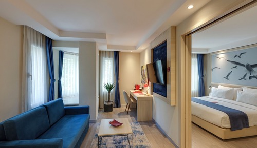 Junior Suite, 1 Double Bed with Sofa bed