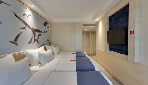 Standard Room, 3 Single Beds