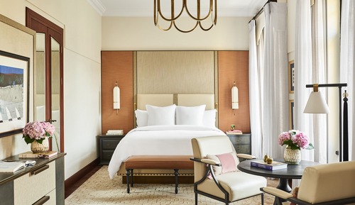 Deluxe Room, 1 King Bed, Non Smoking