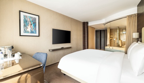Classic Room, 1 King Bed
